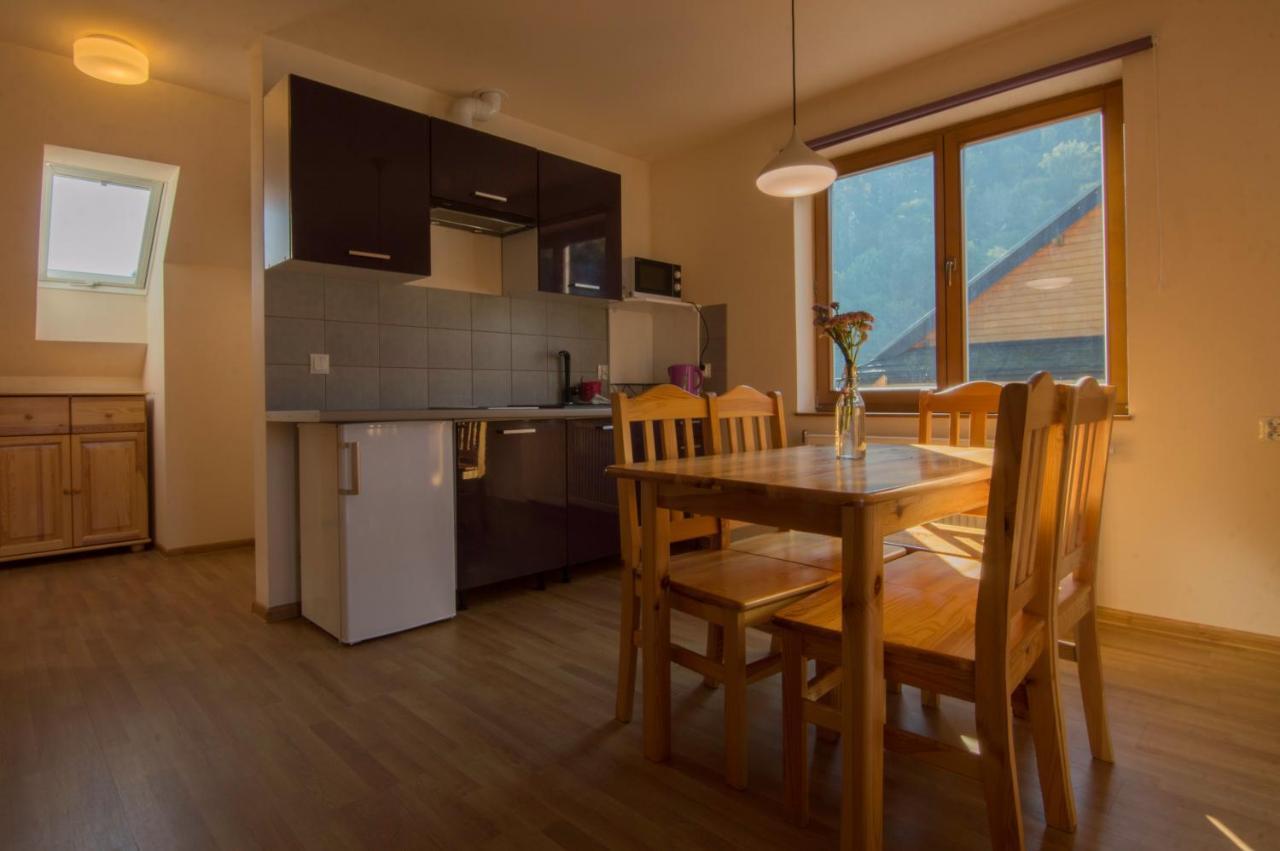 Sno Apartments ชเจอร์ค ภายนอก รูปภาพ